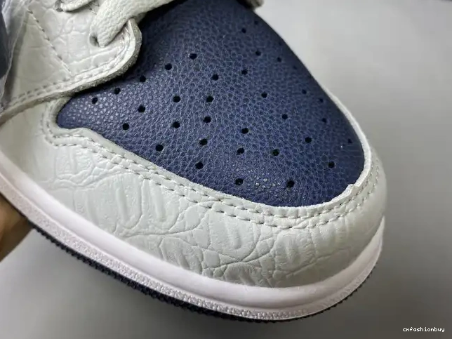 Grey 1 Jordan Blue Navy CW8576-200 Air 0502